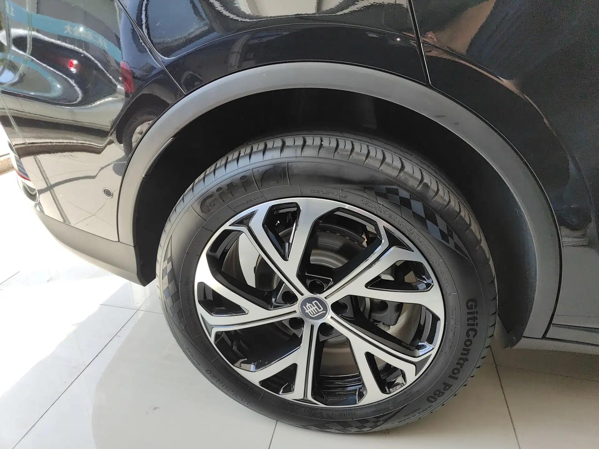 BYD Tang New Energy 2025 Intelligent Driving Version DM-i 115KM Flagship Edition — миниатюра 6