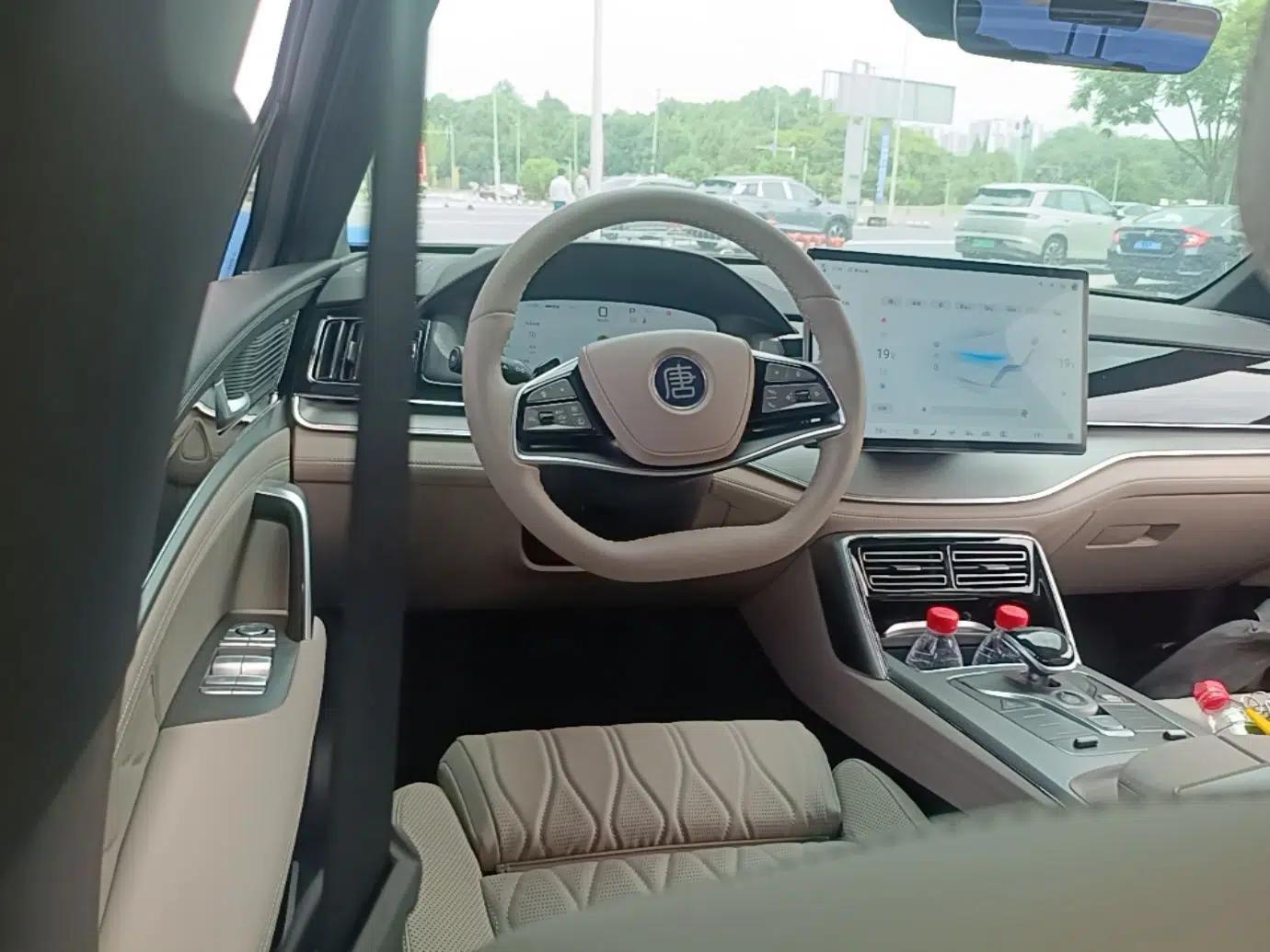 BYD Tang New Energy 2025 Intelligent Driving Version DM-i 115KM Flagship Edition — миниатюра 13