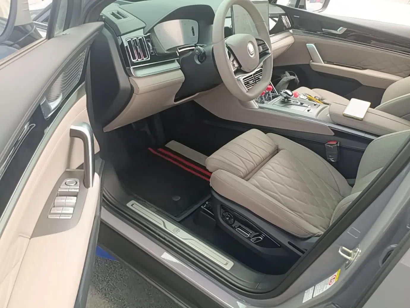 BYD Tang New Energy 2025 Intelligent Driving Version DM-i 115KM Flagship Edition — миниатюра 18