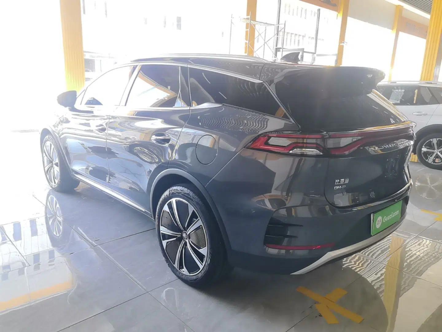 BYD Tang New Energy 2022 DM-p 215KM Four-Wheel Drive Flagship Model — миниатюра 13