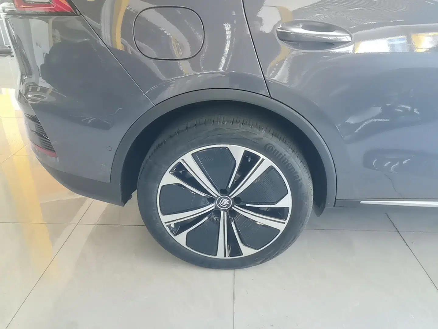 BYD Tang New Energy 2022 DM-p 215KM Four-Wheel Drive Flagship Model — миниатюра 16