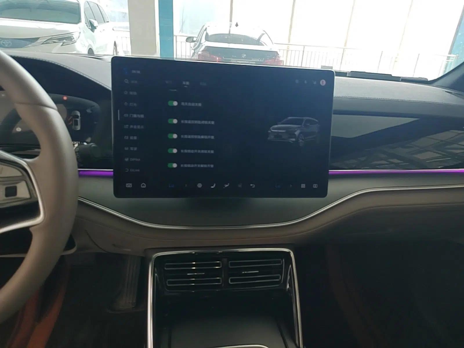 BYD Tang New Energy 2025 DM-i 115KM Cloud Ride Flagship Model — миниатюра 20