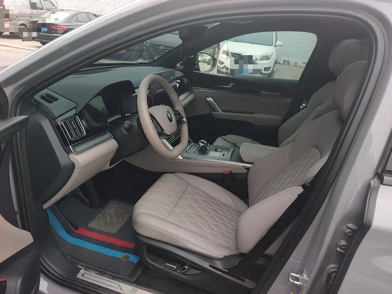 BYD Tang New Energy 2025 Intelligent Driving Version DM-i 115KM Prestige Edition — миниатюра 15