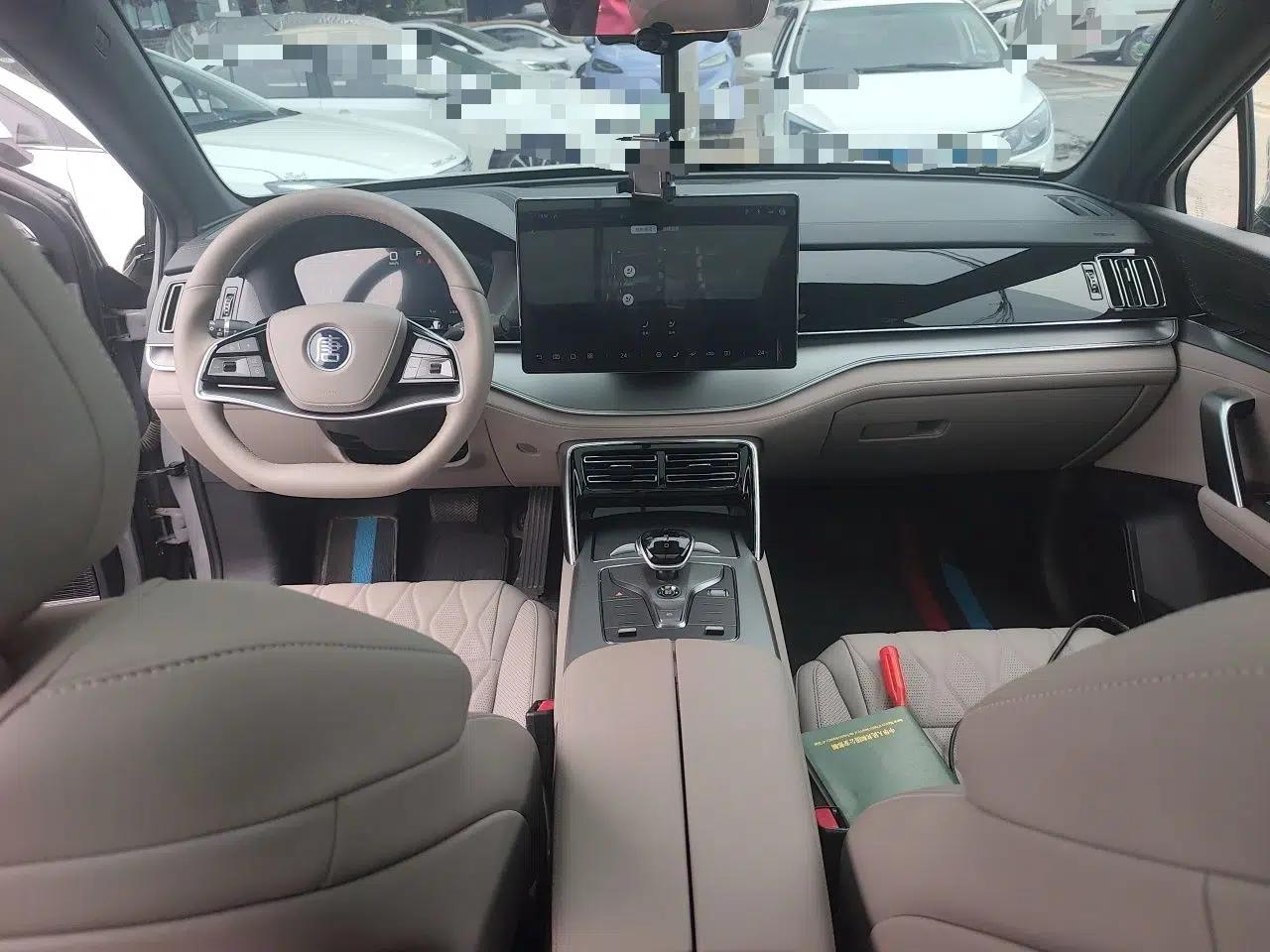 BYD Tang New Energy 2025 Intelligent Driving Version DM-i 115KM Prestige Edition — миниатюра 9