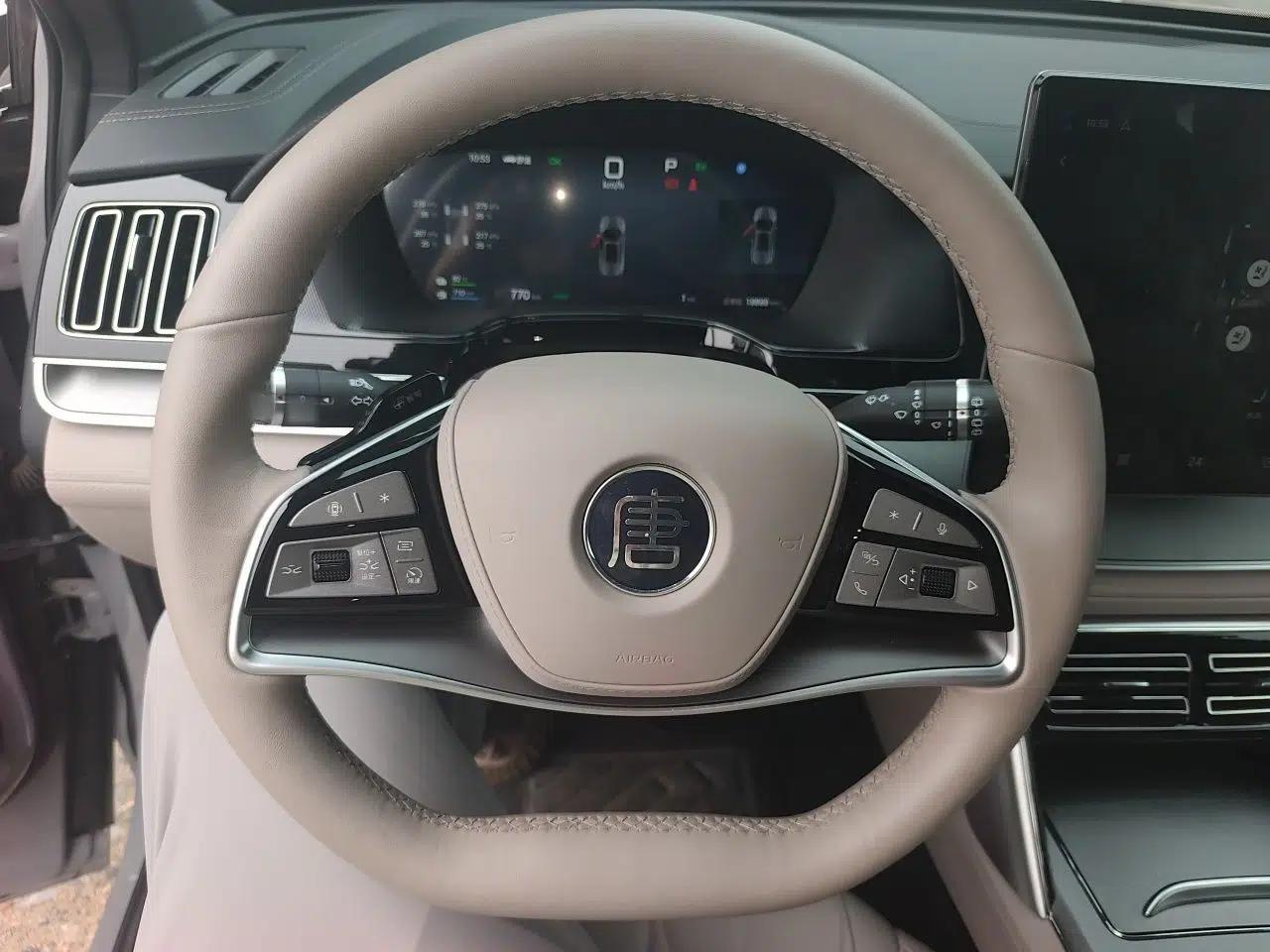 BYD Tang New Energy 2025 Intelligent Driving Version DM-i 115KM Prestige Edition — миниатюра 10