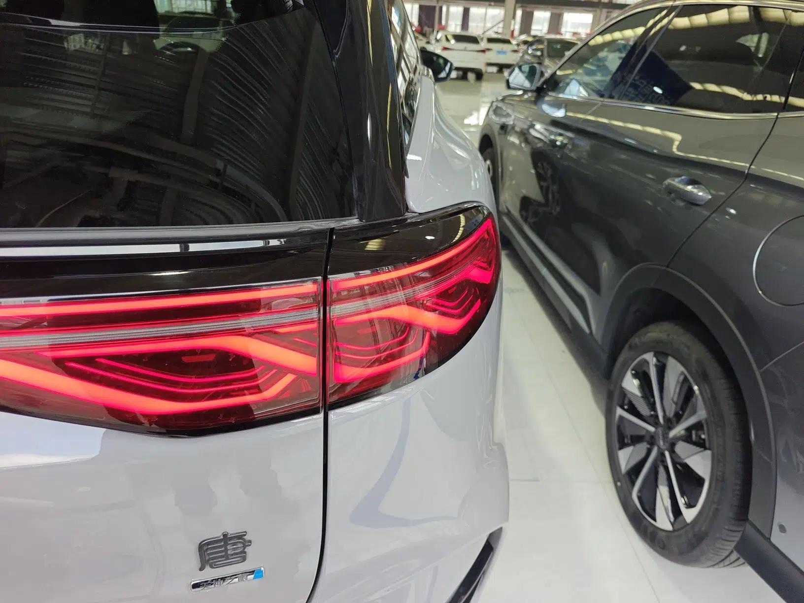 BYD Tang New Energy 2025 Intelligent Driving Version DM-i 115KM Flagship Edition — миниатюра 9