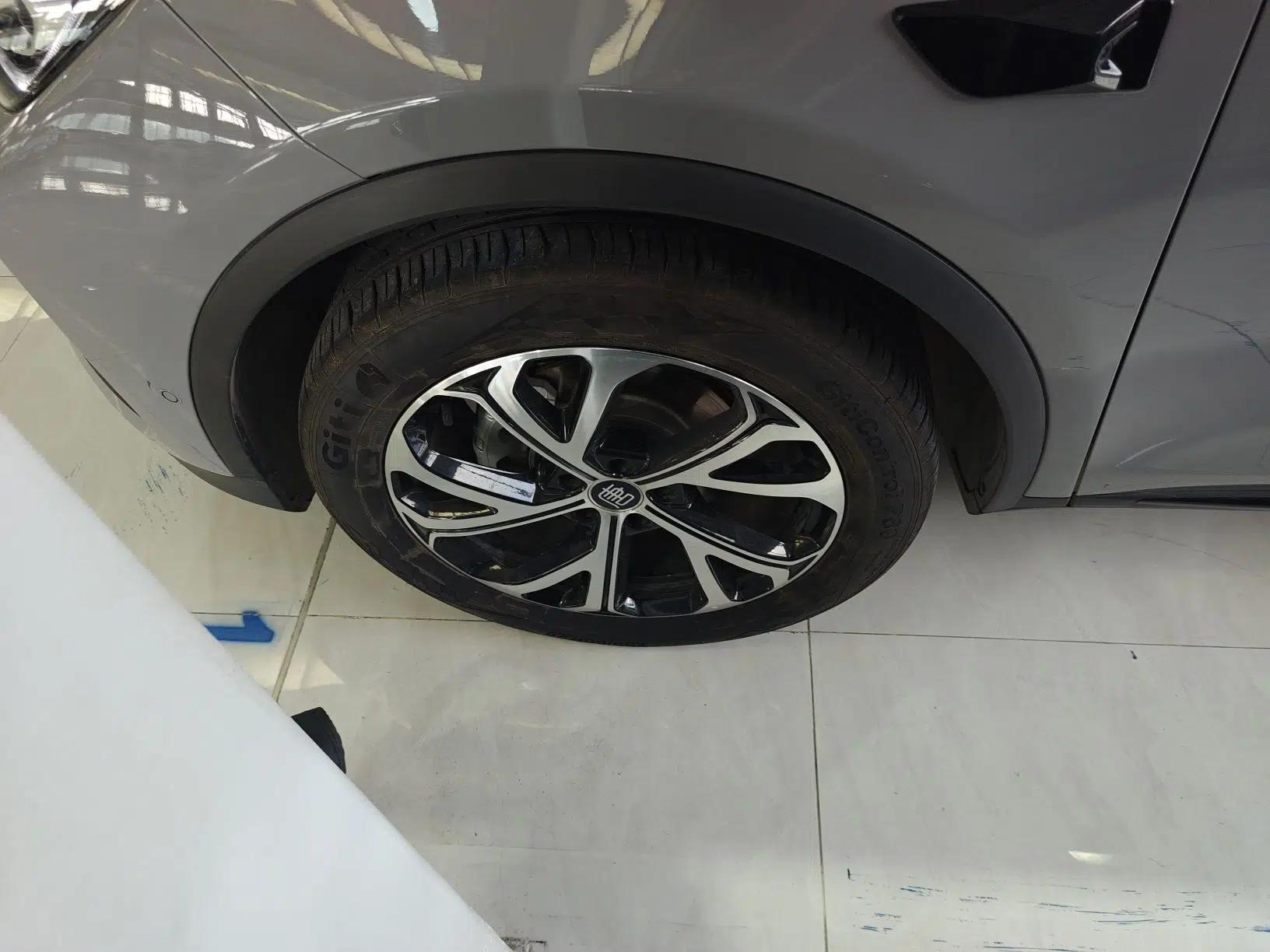 BYD Tang New Energy 2025 Intelligent Driving Version DM-i 115KM Flagship Edition — миниатюра 10