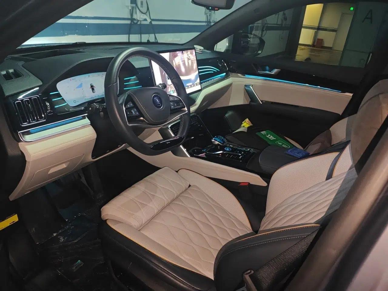 BYD Tang New Energy 2022 DM-p 215 km All-Wheel-Drive Deluxe Model — миниатюра 15
