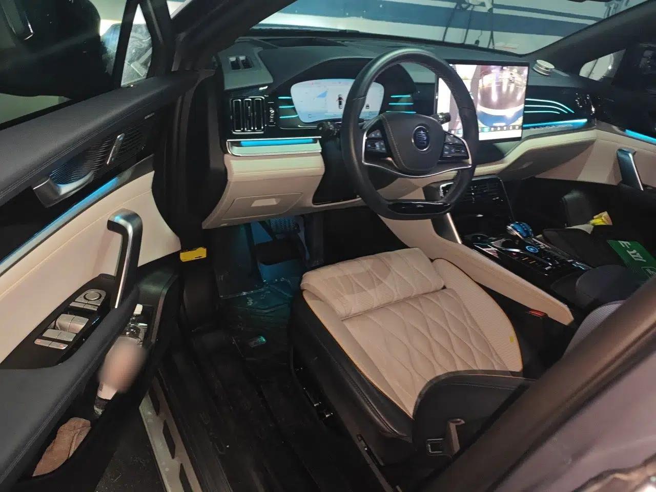 BYD Tang New Energy 2022 DM-p 215 km All-Wheel-Drive Deluxe Model — миниатюра 16
