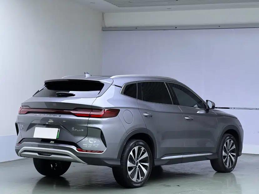 BYD Song PLUS New Energy 2024 HONOR Edition DM-i 71km Luxury Model — миниатюра 14