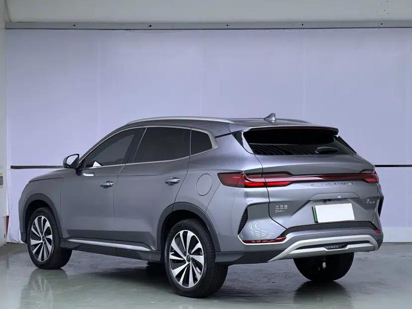 BYD Song PLUS New Energy 2024 HONOR Edition DM-i 71km Luxury Model — миниатюра 15