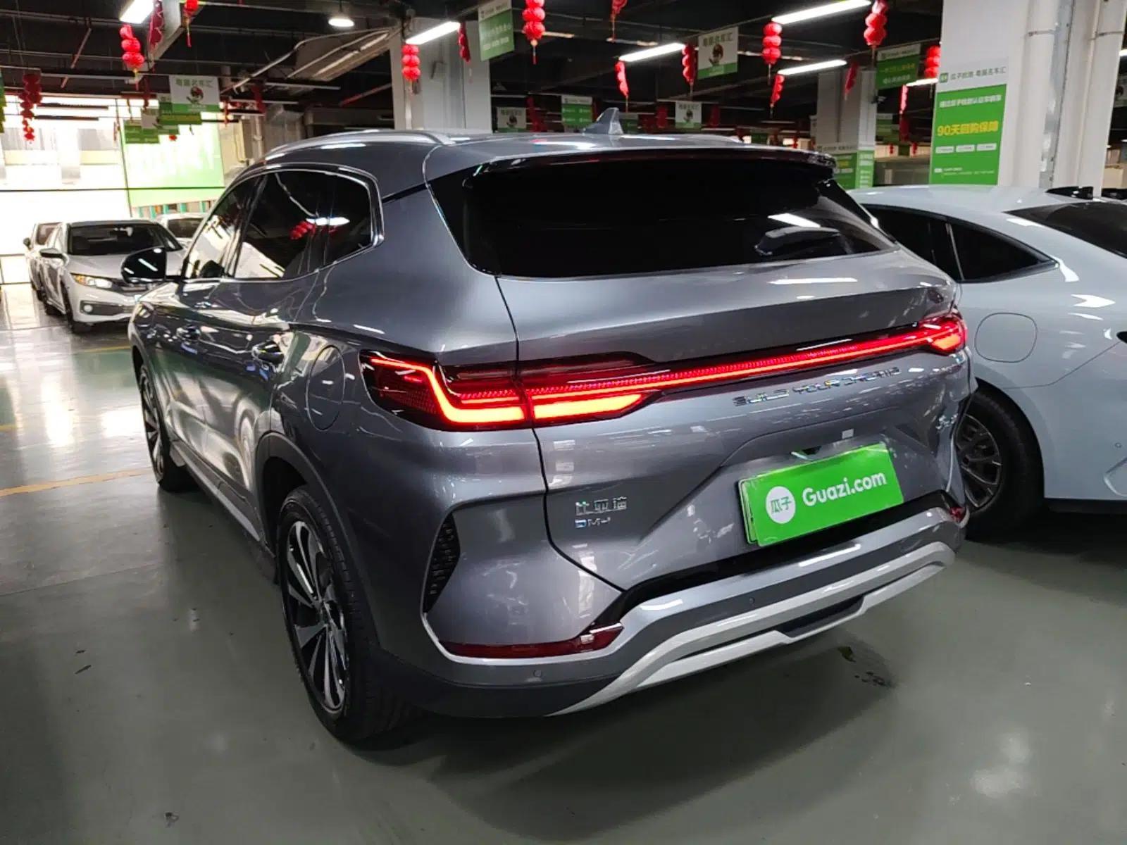 BYD Song PLUS New Energy 2024 HONOR Edition DM-i 71km Luxury Model — миниатюра 4