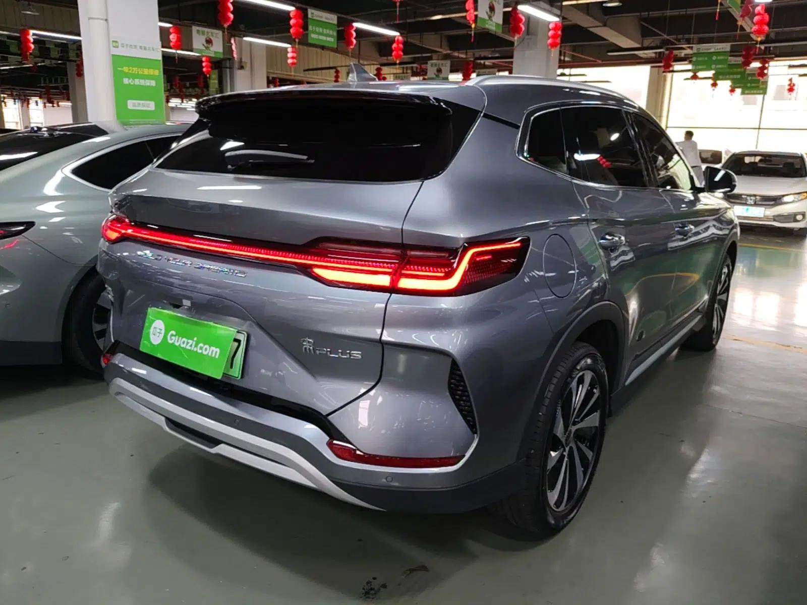 BYD Song PLUS New Energy 2024 HONOR Edition DM-i 71km Luxury Model — миниатюра 6
