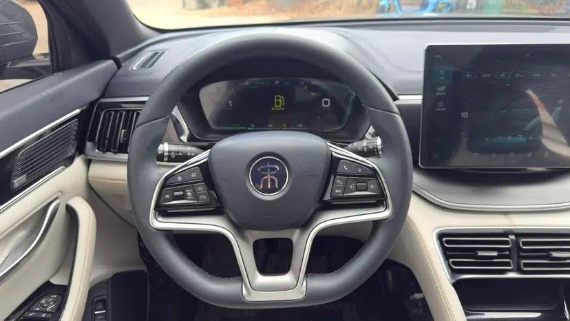 BYD Song PLUS New Energy 2021 DM-i 51KM Prestige Model — миниатюра 7