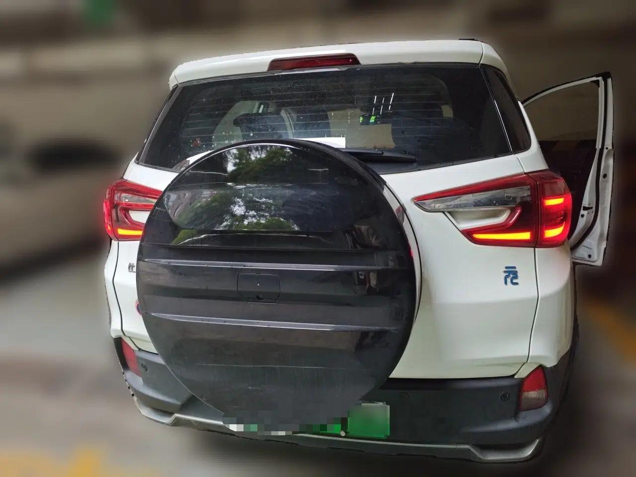BYD Yuan New Energy 2018 EV360 Smart Connect Cool Edition — миниатюра 5