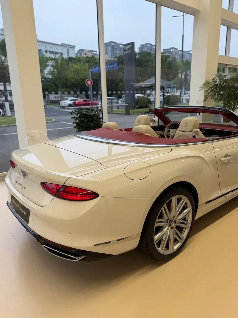 2026 Continental PHEV GT Convertible — миниатюра 5