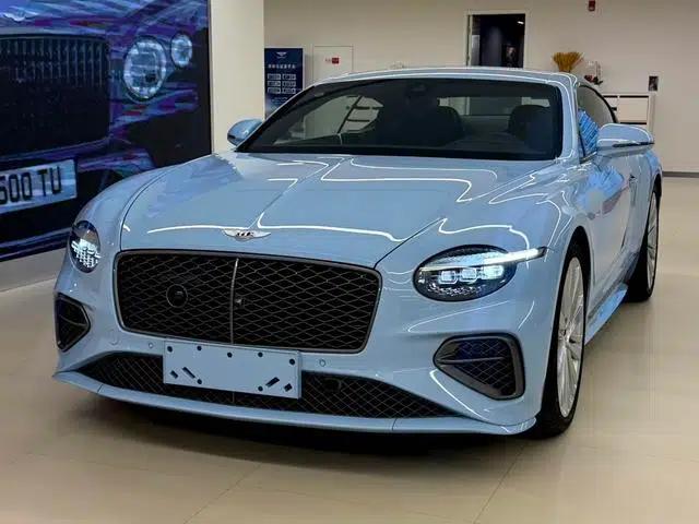 2025 Continental PHEV GT Ultimate Edition