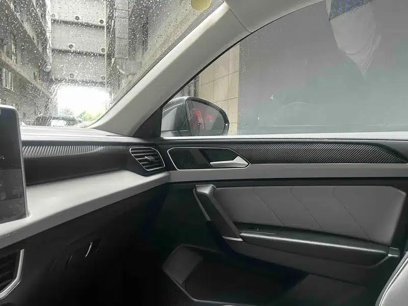 Tayron 2025 Facelift Edition 300TSI 2WD — миниатюра 11