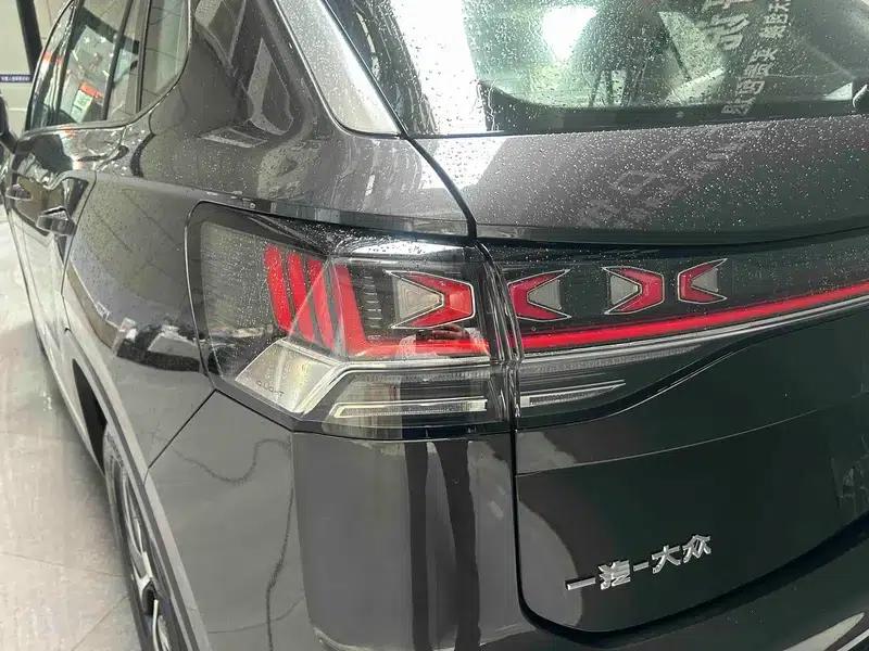 Tayron 2025 Facelift Edition 300TSI 2WD — миниатюра 6