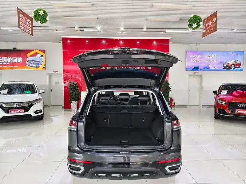 Tayron 2024 330TSI 2WD R-Line High-Performance Edition — миниатюра 17