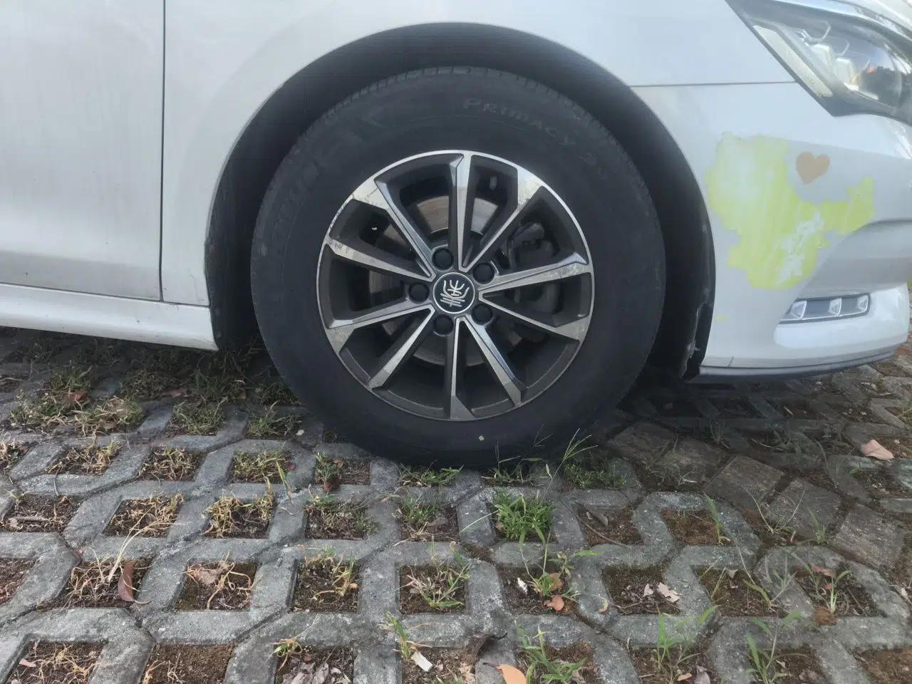 BYD Qin Pro New Energy 2019 DM Super Edition 1.5TI Automatic Smart Connect X-Trail Model China VI Standard — миниатюра 8