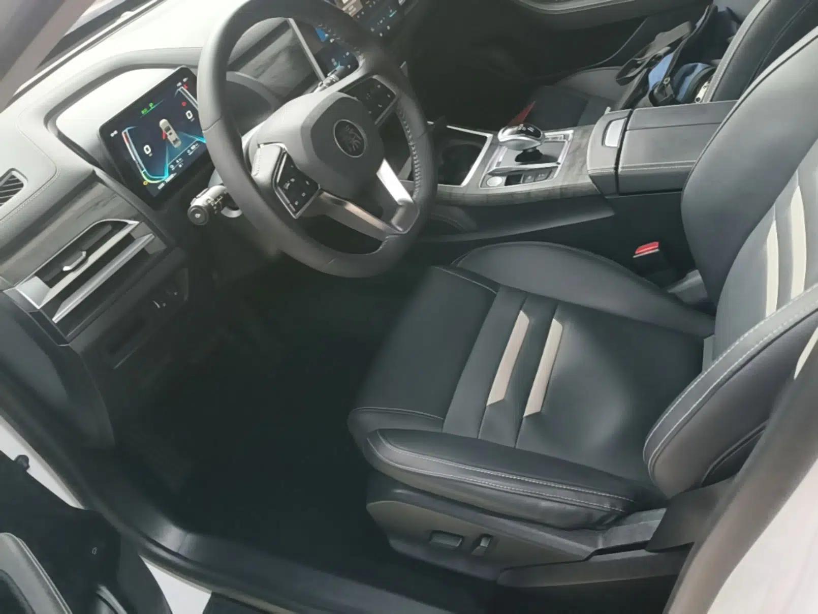 BYD Qin Pro New Energy 2018 DM 1.5TI Automatic Smart Connect Enjoyment Model — миниатюра 26