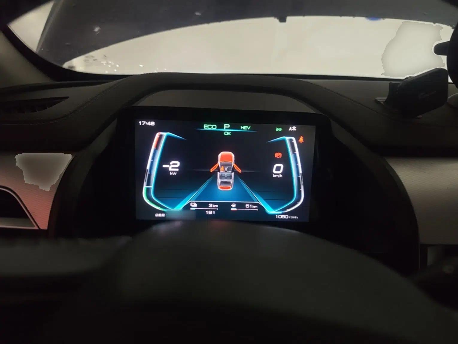 BYD Qin Pro New Energy 2019 DM Super Edition 1.5TI Automatic Smart Connect X-Trail Model China V Standard — миниатюра 9