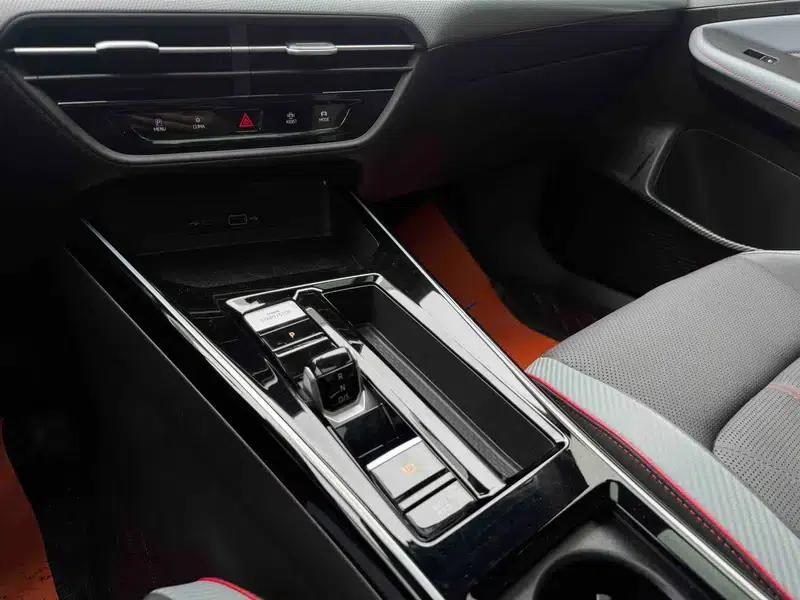 Lamando 2022 Lamando L 280TSI DSG Hot Edition — миниатюра 16
