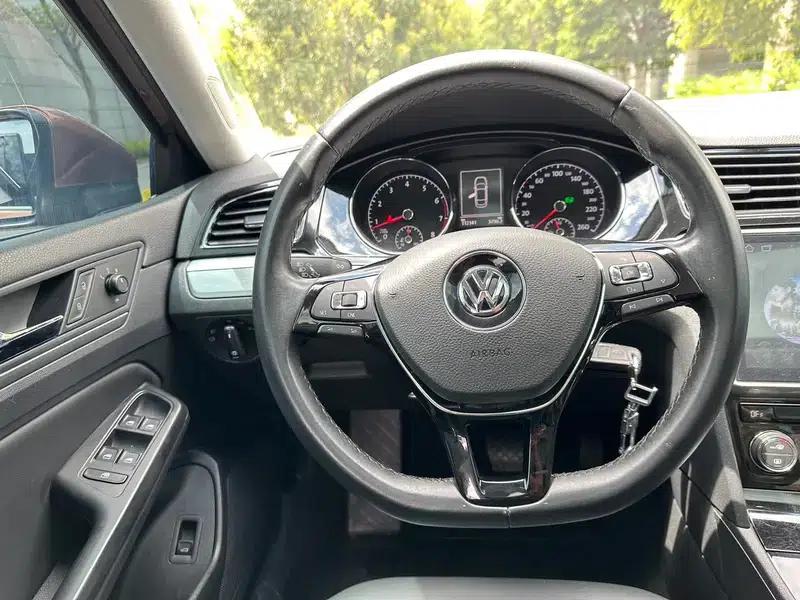 Lamando 2015 280TSI DSG Luxury Edition — миниатюра 10