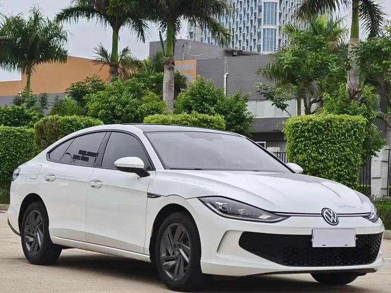 Lamando 2024 Lamando L 200TSI DSG Trendy Edition — миниатюра 3
