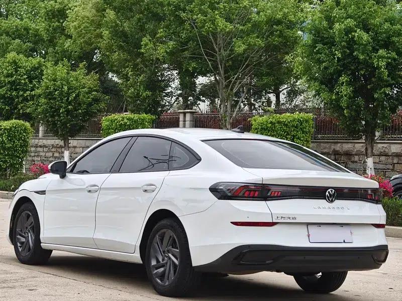 Lamando 2024 Lamando L 200TSI DSG Trendy Edition — миниатюра 4