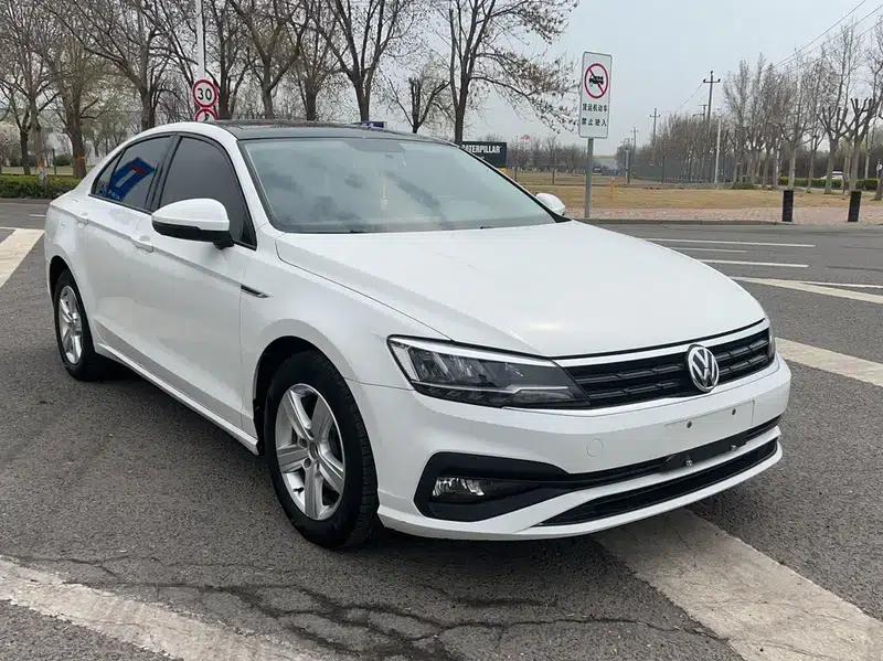 Lamando 2021 Facelift 280TSI DSG Comfort Edition — миниатюра 3