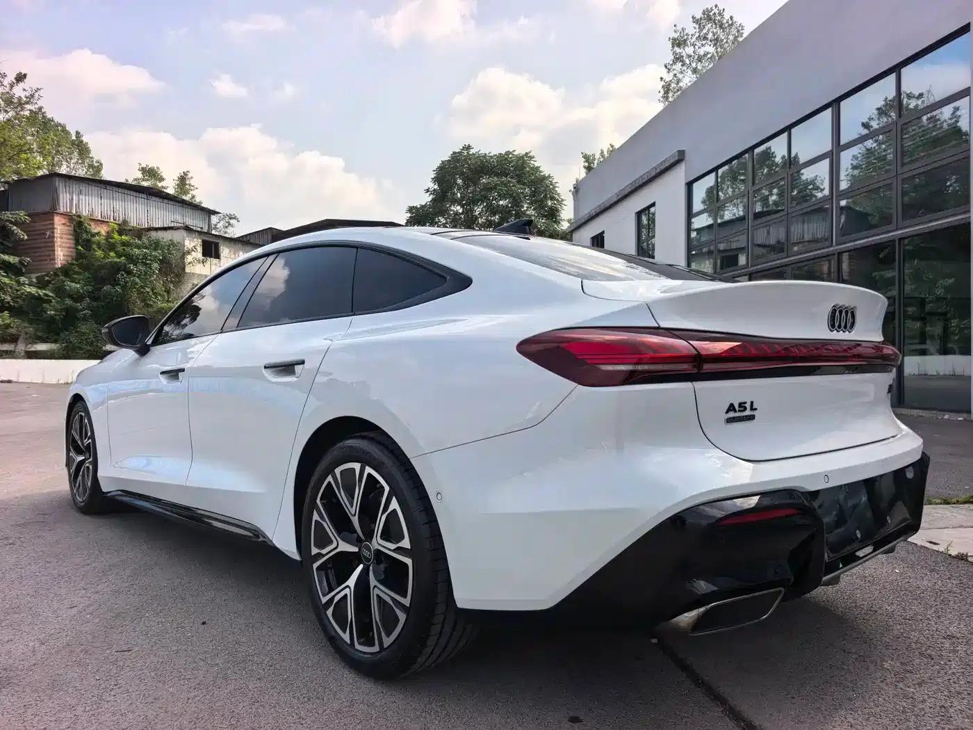 Audi A5L Sportback 2026 TFSI 150kW quattro Premium Model — миниатюра 6