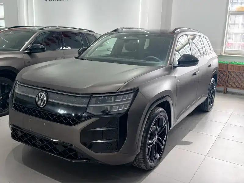 2025 Teramont Pro 450TSI 4WD Summit Edition — миниатюра 10