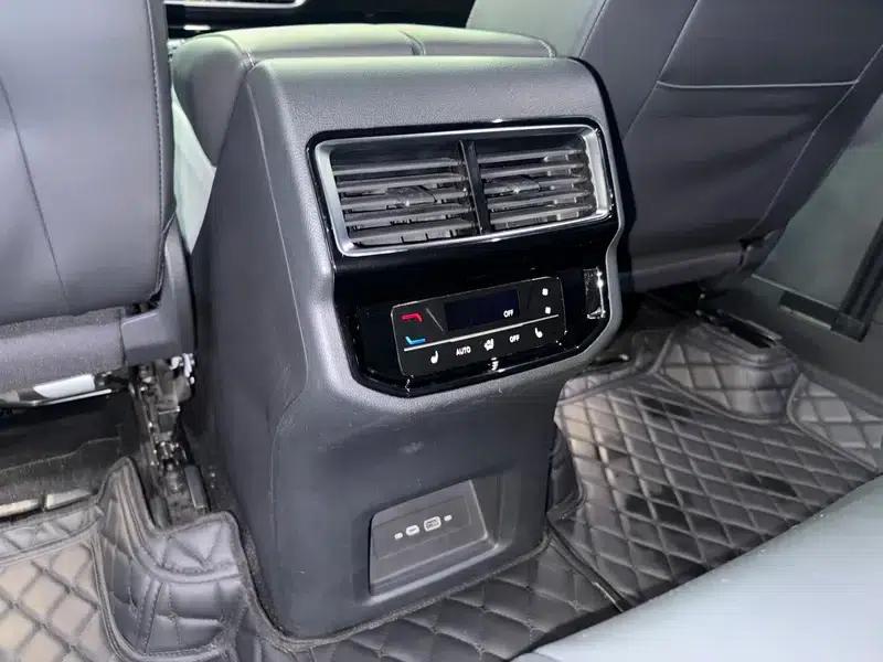 2024 Volkswagen Teramont 380TSI 4WD Premium Luxury Edition — миниатюра 12