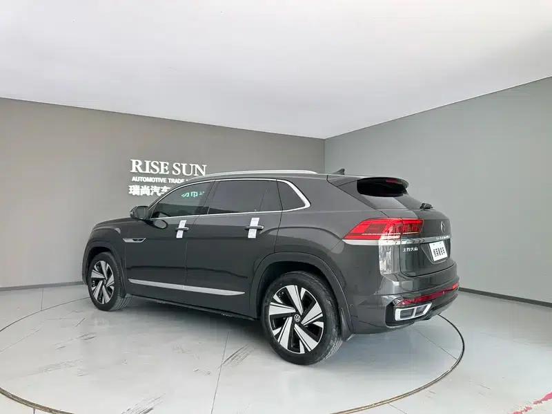 2021 Teramont X 330TSI 2WD Premium Luxury Edition — миниатюра 4
