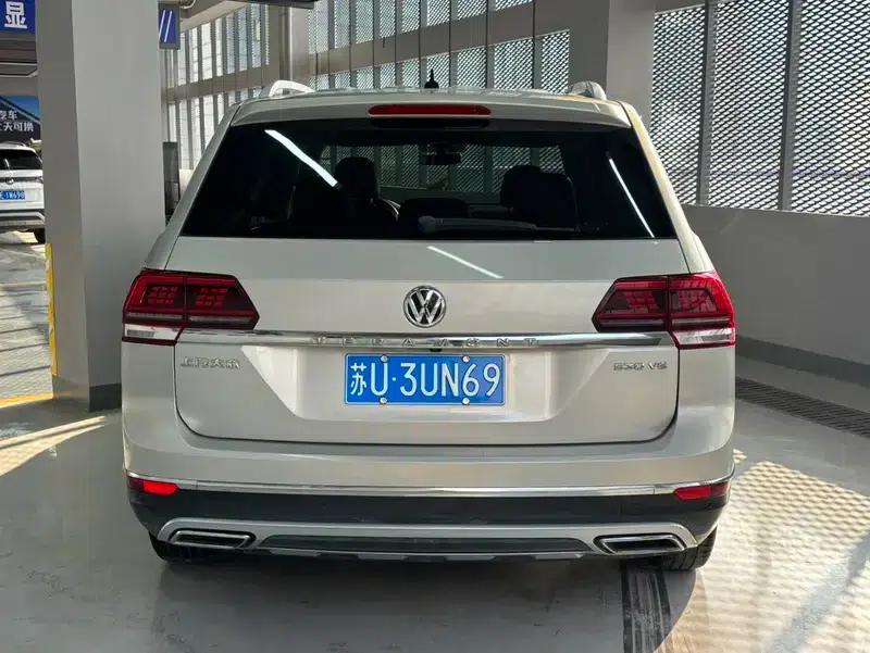 2017 Volkswagen Teramont 530 V6 AWD Luxury Edition — миниатюра 5