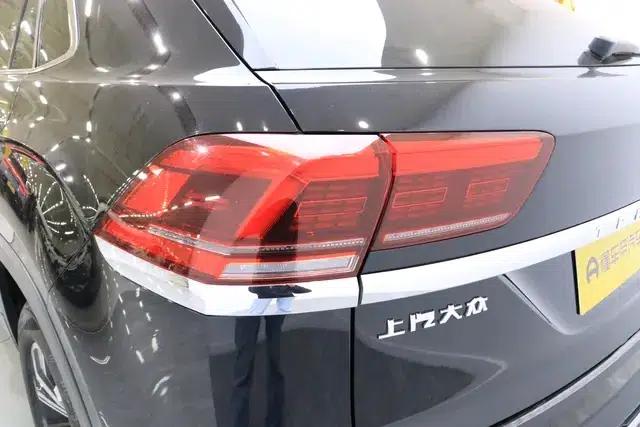 2020 Volkswagen Teramont Facelift: Teramont X 380TSI 4WD Luxury Edition — миниатюра 13
