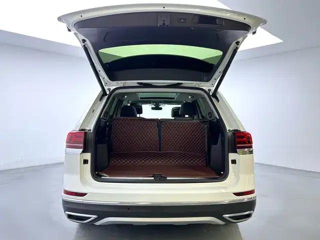 2021 Volkswagen Teramont 530 V6 AWD Supreme Flagship Edition — миниатюра 20