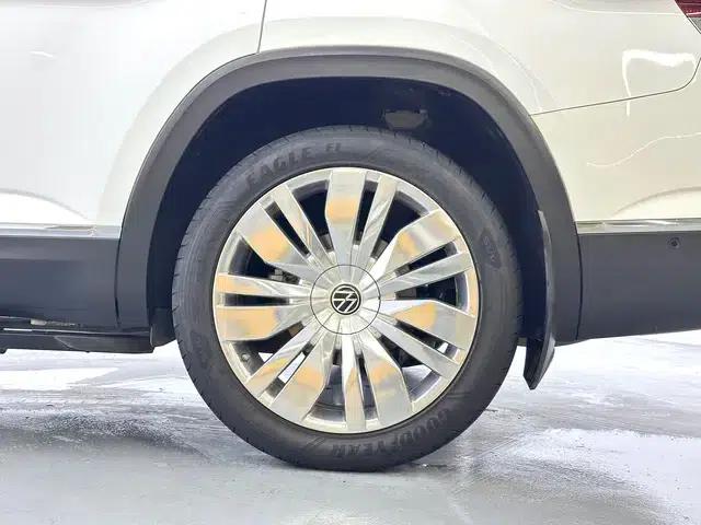 2021 Volkswagen Teramont 530 V6 AWD Supreme Flagship Edition — миниатюра 9