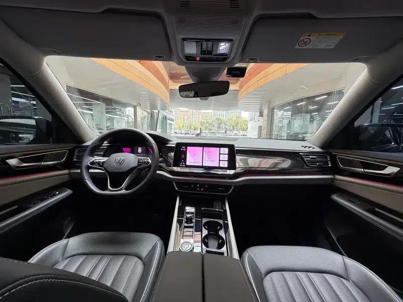 2023 Volkswagen Teramont 380TSI 4WD Premium Luxury Edition — миниатюра 10