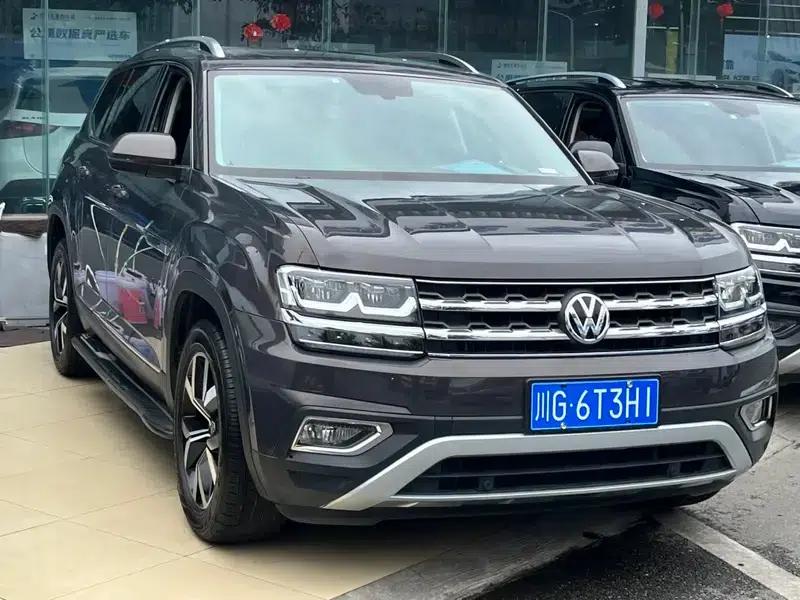 2017 Volkswagen Teramont 330TSI 2WD Luxury Edition — миниатюра 3