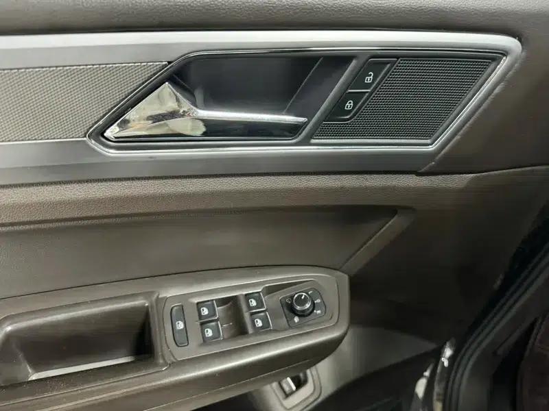 2017 Volkswagen Teramont 380TSI 4WD Luxury Edition — миниатюра 17