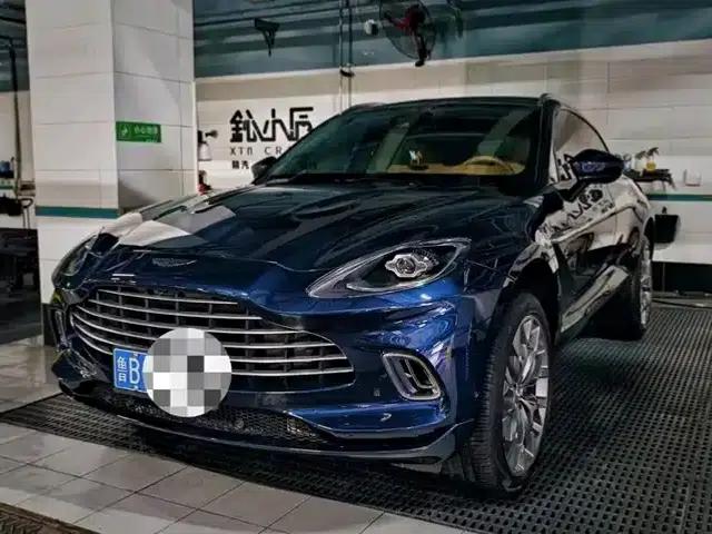 2022 Aston Martin DBX 4.0T V8