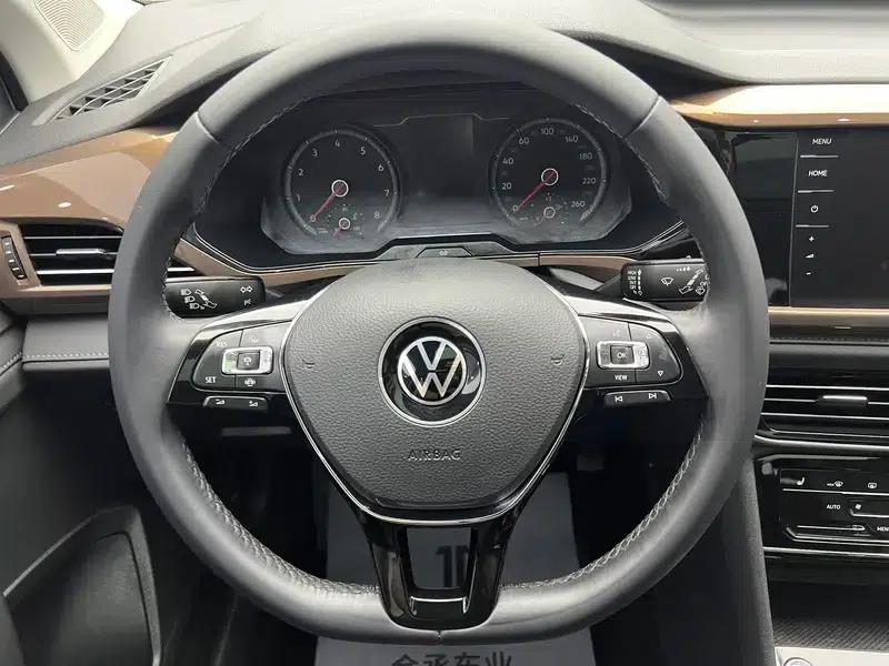 Tharu 2021 280TSI 2WD Luxury Edition PLUS — миниатюра 18