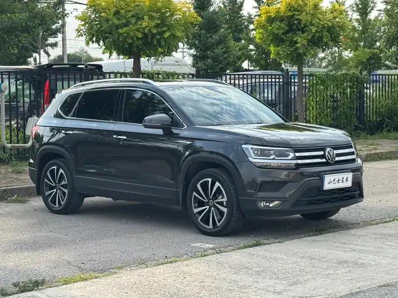 Tharu 2022 280TSI 2WD Luxury Edition — миниатюра 3
