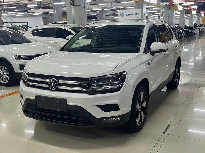 Tharu 2022 280TSI 2WD Comfort Edition — миниатюра 1
