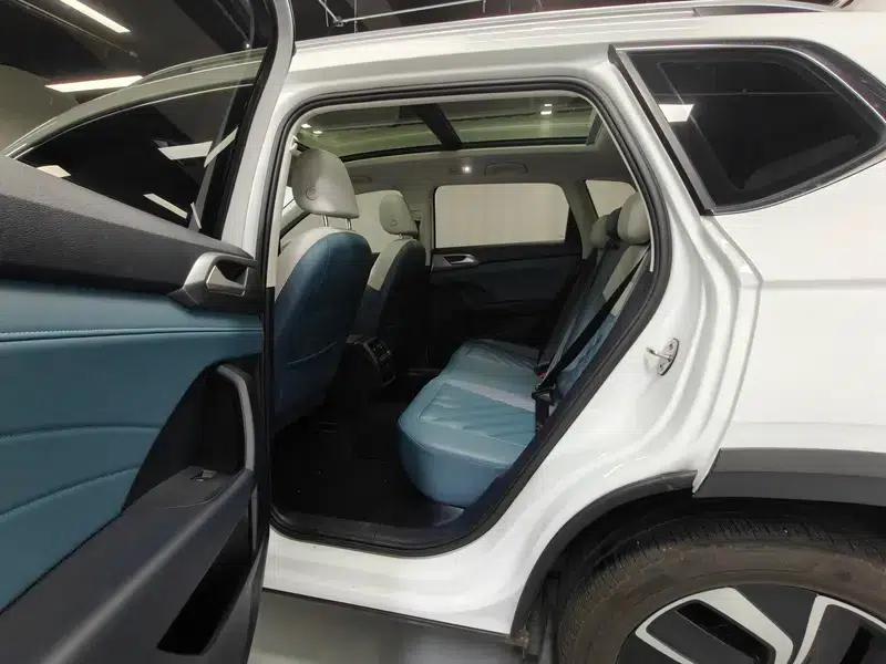 Tharu 2024 300TSI 2WD Full Moon Edition — миниатюра 18
