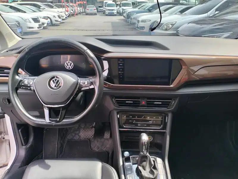Tharu 2022 280TSI 2WD Luxury Edition — миниатюра 10