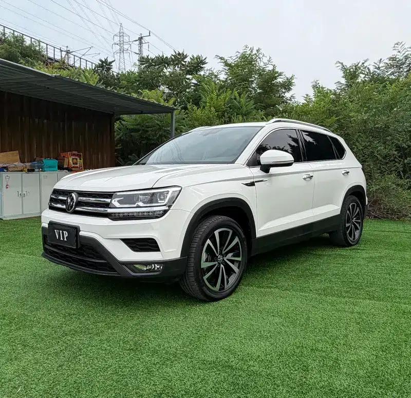 Tharu 2022 280TSI 2WD Luxury Edition — миниатюра 1